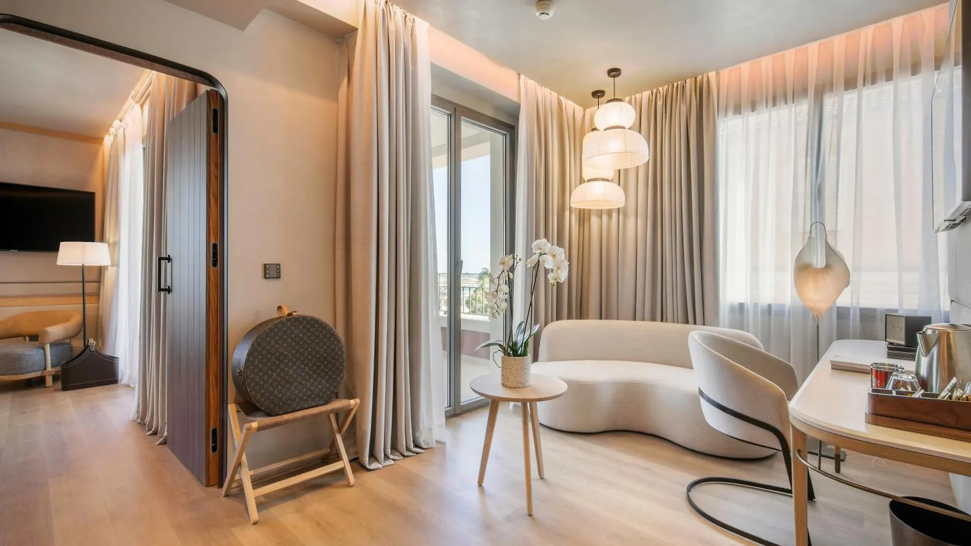 Only You Hotel مالقة